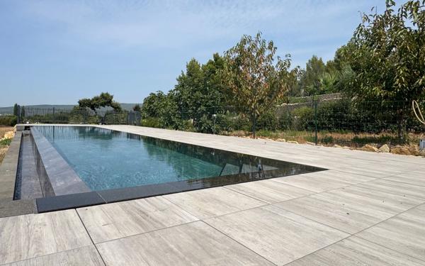 Maison à vendre    4 pièces •  La Cadière-d'Azur