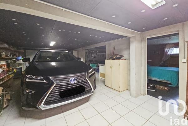 Maison 7 pièces de 140 m² à Vairé (85150)