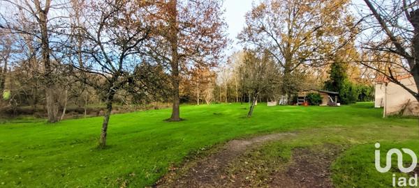 Maison 7 pièces de 140 m² à Vairé (85150)