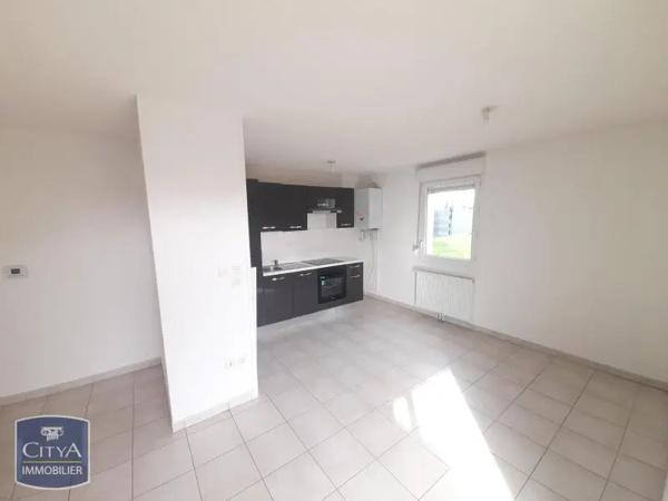 Appartement à louer 3 pièces 60.26m² Grand-Charmont (25200)