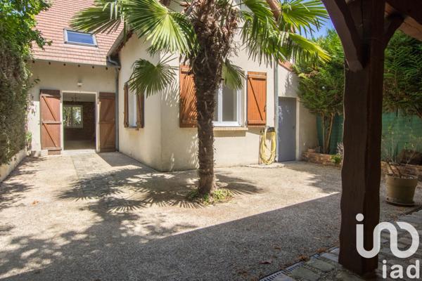 Maison à vendre 6 pièces 118 m² Longjumeau