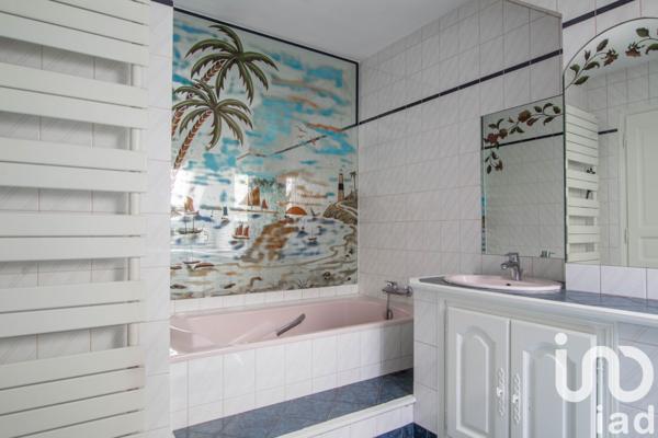 Maison à vendre 6 pièces 118 m² Longjumeau