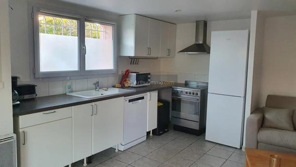 Location                                                      Appartement
                        
                     2 pièces                      41 m2                     à Les Issambres