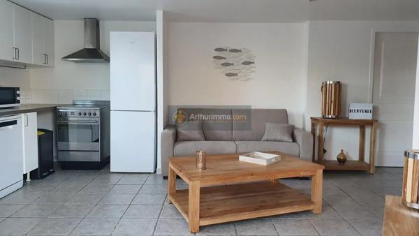 Location                                                      Appartement
                        
                     2 pièces                      41 m2                     à Les Issambres