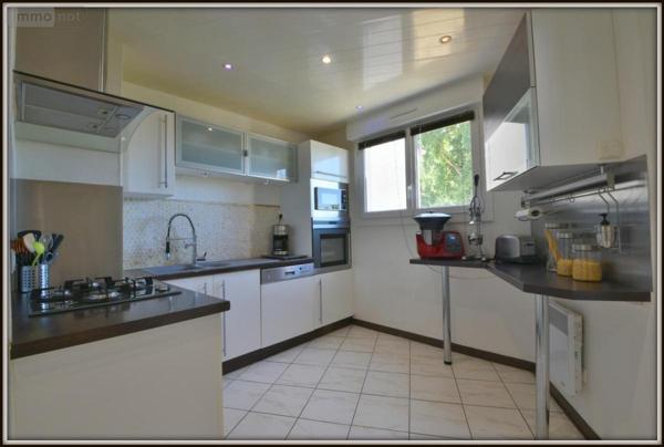 Appartement à vendre à Le Rheu en Ille-et-Vilaine (35650), ref : 35060-112