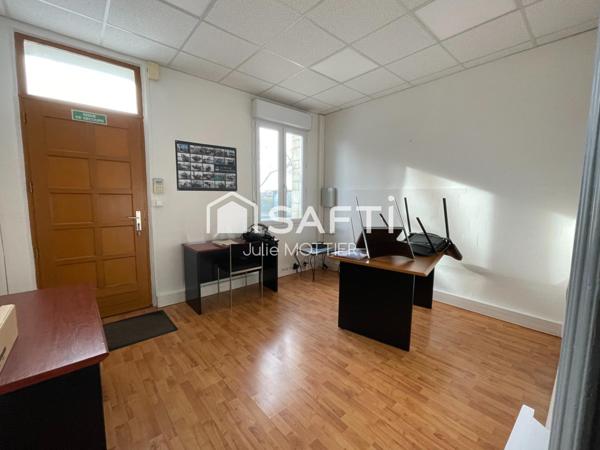 Immeuble de Bureaux La Pallice 130m² Libre