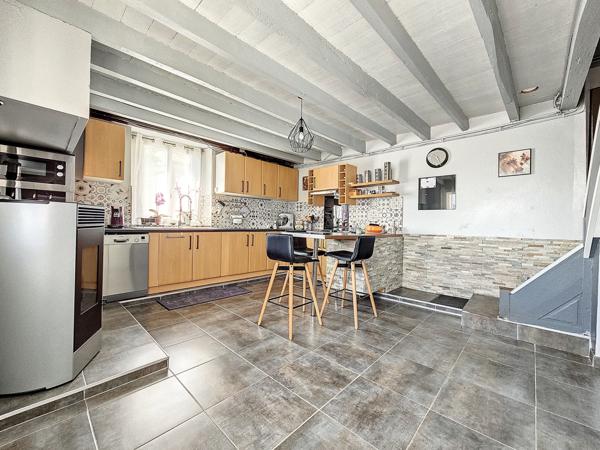 Maison 5 pièces - 153 m² Exclusivité efficity