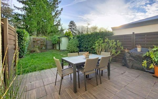 Maison à vendre    5 pièces • 103,24 m2 Guyancourt