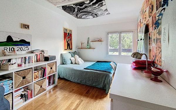 Maison à vendre    5 pièces • 103,24 m2 Guyancourt