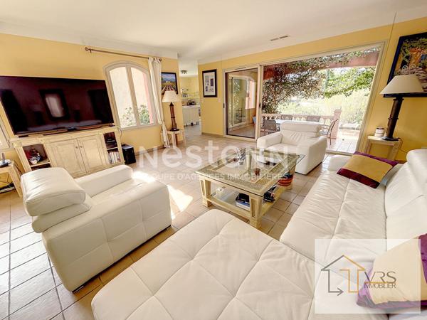 RARE - BELLE VILLA T5 AVEC PISCINE ET GRAND GARAGE