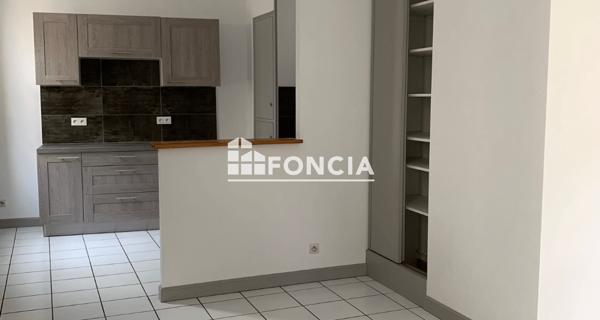 Location Appartement 2 pièces 39.32 m² - Niort 79000