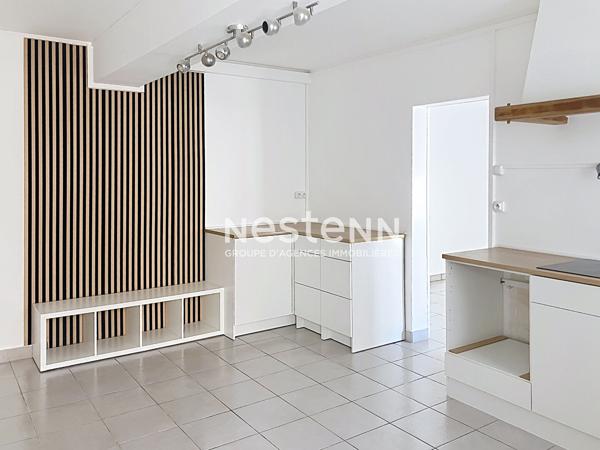 A vendre - Maison à Avrillé , 3 chambres, vie de plain-pied, garage