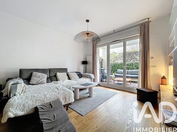 Location appartement 3 pièces 73 m² Rueil-Malmaison