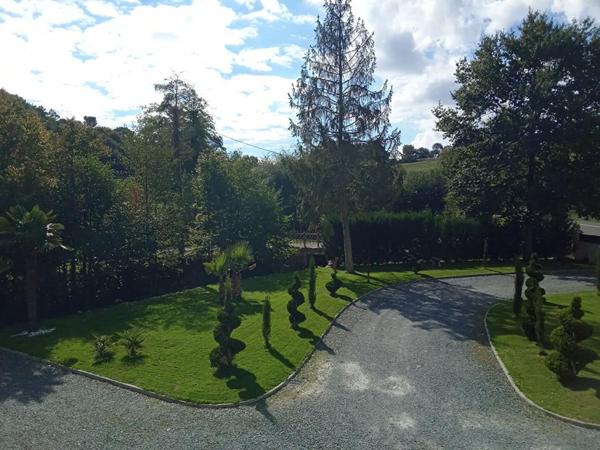 Maison spacieuse et moderne au charme de l'ancien