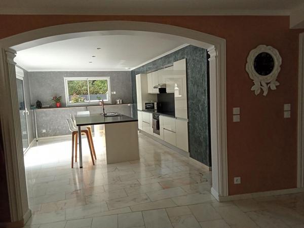 Maison spacieuse et moderne au charme de l'ancien