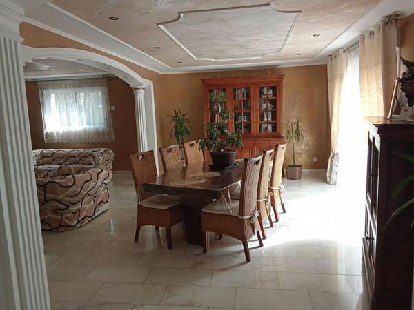 Maison spacieuse et moderne au charme de l'ancien