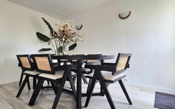 Appartement à louer    6 pièces • 112 m2 Yerres