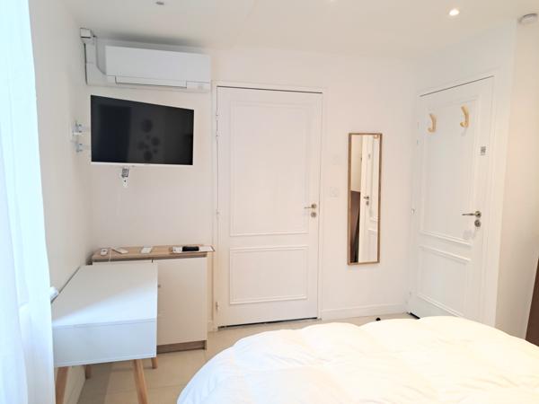 Bordeaux (33000) Superbe échoppe double rénovée avec jardin et piscine – Bordeaux centre