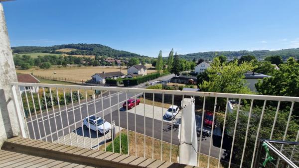 Appartement F5 de 93 M2 au 3ème et dernier étage
