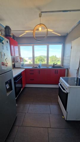 Appartement F5 de 93 M2 au 3ème et dernier étage