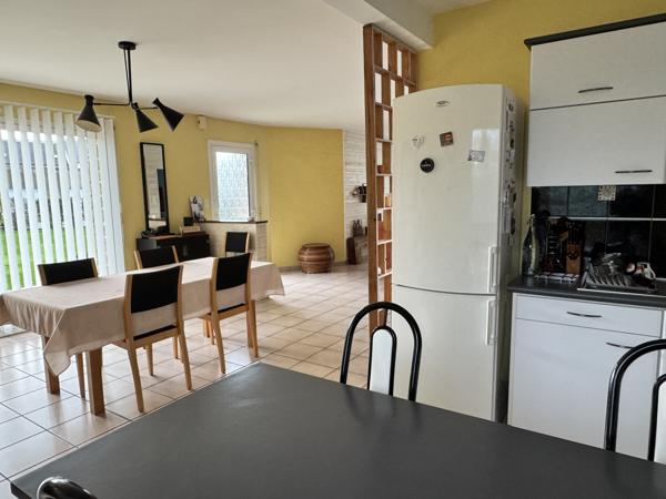 Locminé (56500) EXCLUSIVITE A LOCMINE.......PROCHE DE TOUTES COMMODITES, COMMERCES, ECOLES, BUS.