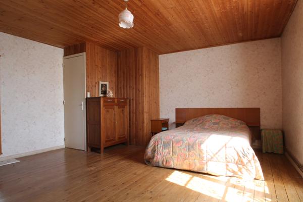 Marcillac-Lanville (16140) MAISON 4 PIECES 111 M2 LANVILLE