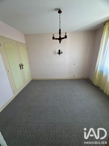 Maison à vendre 11 pièces 165 m² Saint-Yrieix-la-Perche