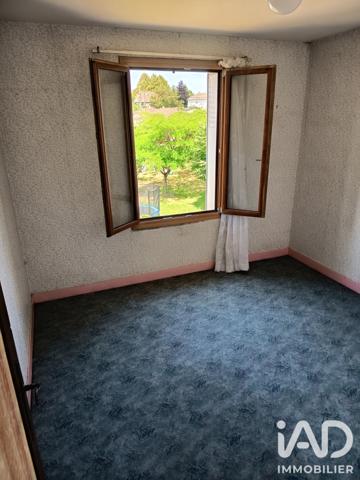 Maison à vendre 11 pièces 165 m² Saint-Yrieix-la-Perche