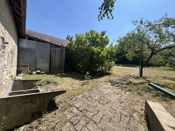 Maison à vendre |  Saint-Jean-Saint-Germain |  2 pièces | 57 m²