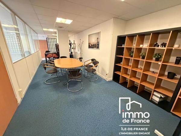 Bureau à vendre à Saint-Cloud (92210)