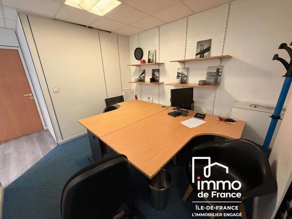 Bureau à vendre à Saint-Cloud (92210)
