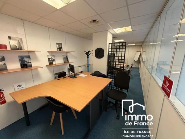 Bureau à vendre à Saint-Cloud (92210)