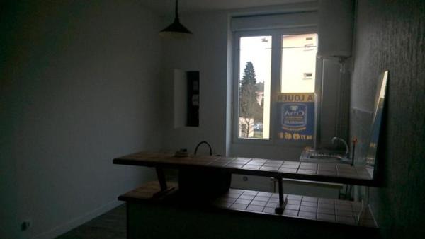 Location appartement Saint-Priest-en-Jarez (42270) 2 pièces 37.84m²