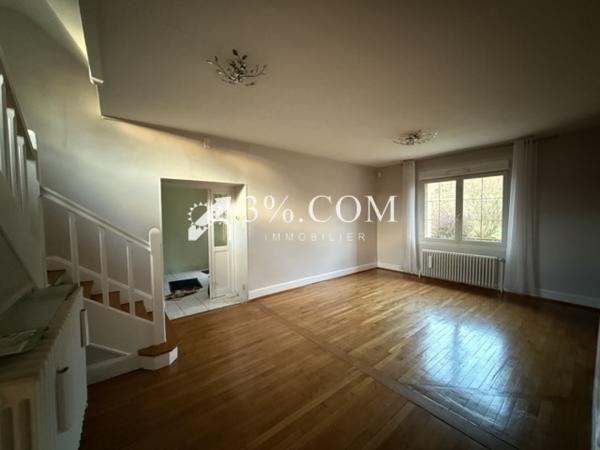 Maison 7 pièce(s) 5 chambre(s) 193 m²