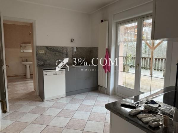 Maison 7 pièce(s) 5 chambre(s) 193 m²