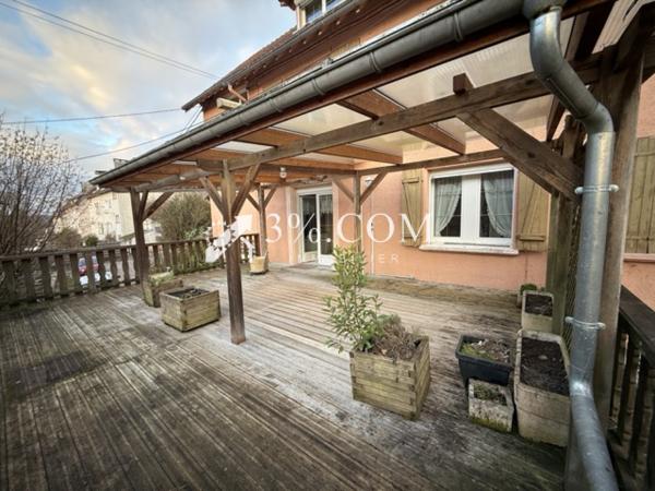 Maison 7 pièce(s) 5 chambre(s) 193 m²