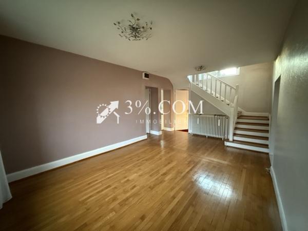 Maison 7 pièce(s) 5 chambre(s) 193 m²