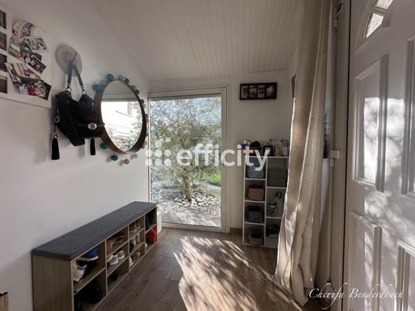 Maison 3 pièces - 82 m² Exclusivité efficity