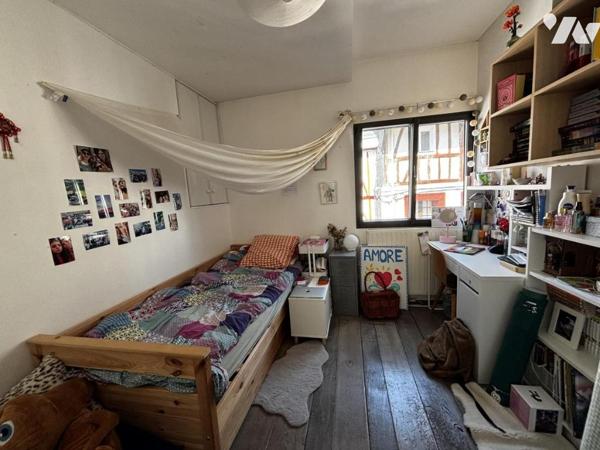 APPARTEMENT AVEC TERRASSE