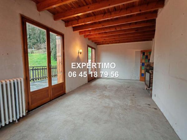 Saint-Aupre (38960) MAISON A RENOVER - OPPORTUNITE RARE - GRAND SOUS-SOL - AU CALME