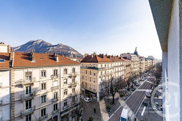 Appartement F4 à vendre  4 pièces - 117,58 m2 GRENOBLE - 38
