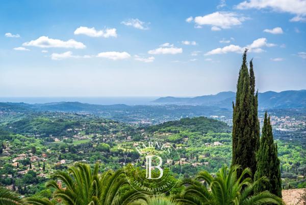 Grasse, Villa 5 Chambres -  240 m² à vendre