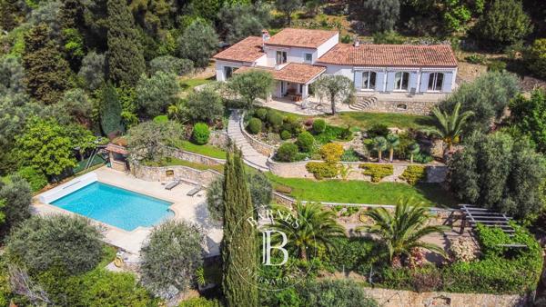 Grasse, Villa 5 Chambres -  240 m² à vendre