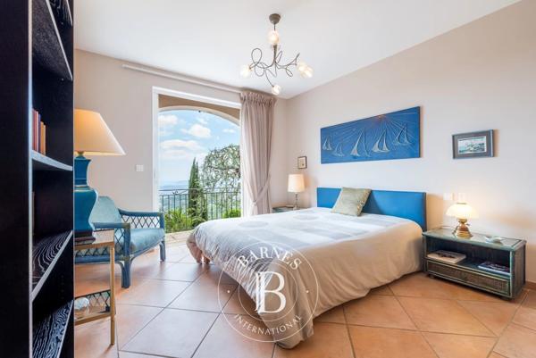 Grasse, Villa 5 Chambres -  240 m² à vendre