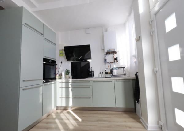 Dpt Yonne (89), à vendre AUXERRE – Le charme d’une maison, le confort d’un appartement !