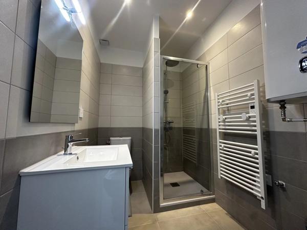 Location                                                      Appartement
                        
                     3 pièces                      47 m2                     à Clermont-l'Hérault