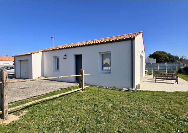 Maison Saint Urbain 3 pièce(s) 71 m2