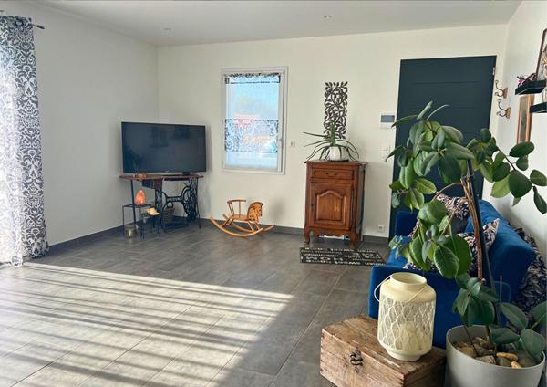 Maison Saint Urbain 3 pièce(s) 71 m2