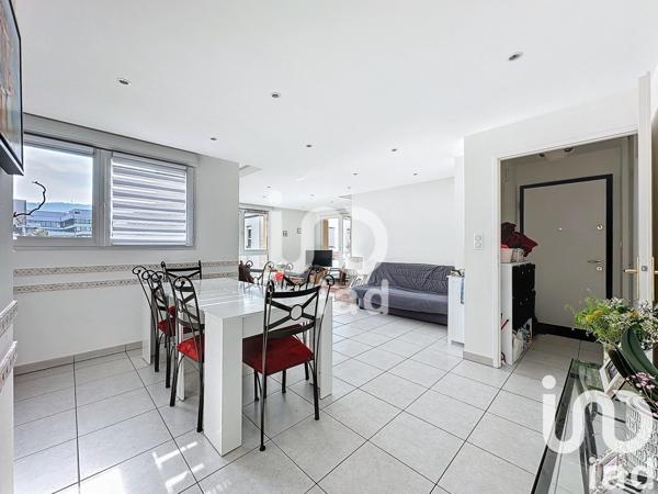 Appartement 5 pièces de 100 m² à Annecy (74000)