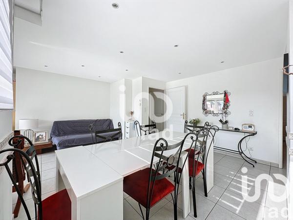 Appartement 5 pièces de 100 m² à Annecy (74000)